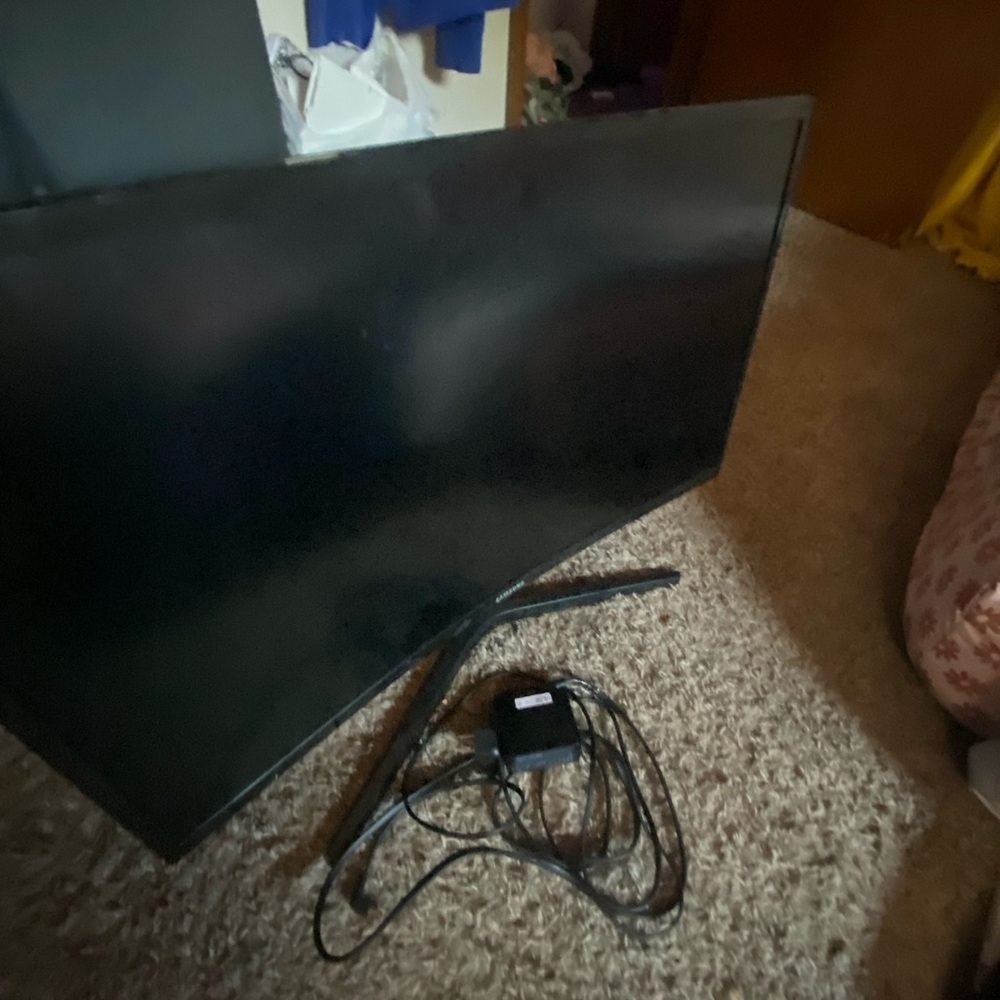 Curved monitor